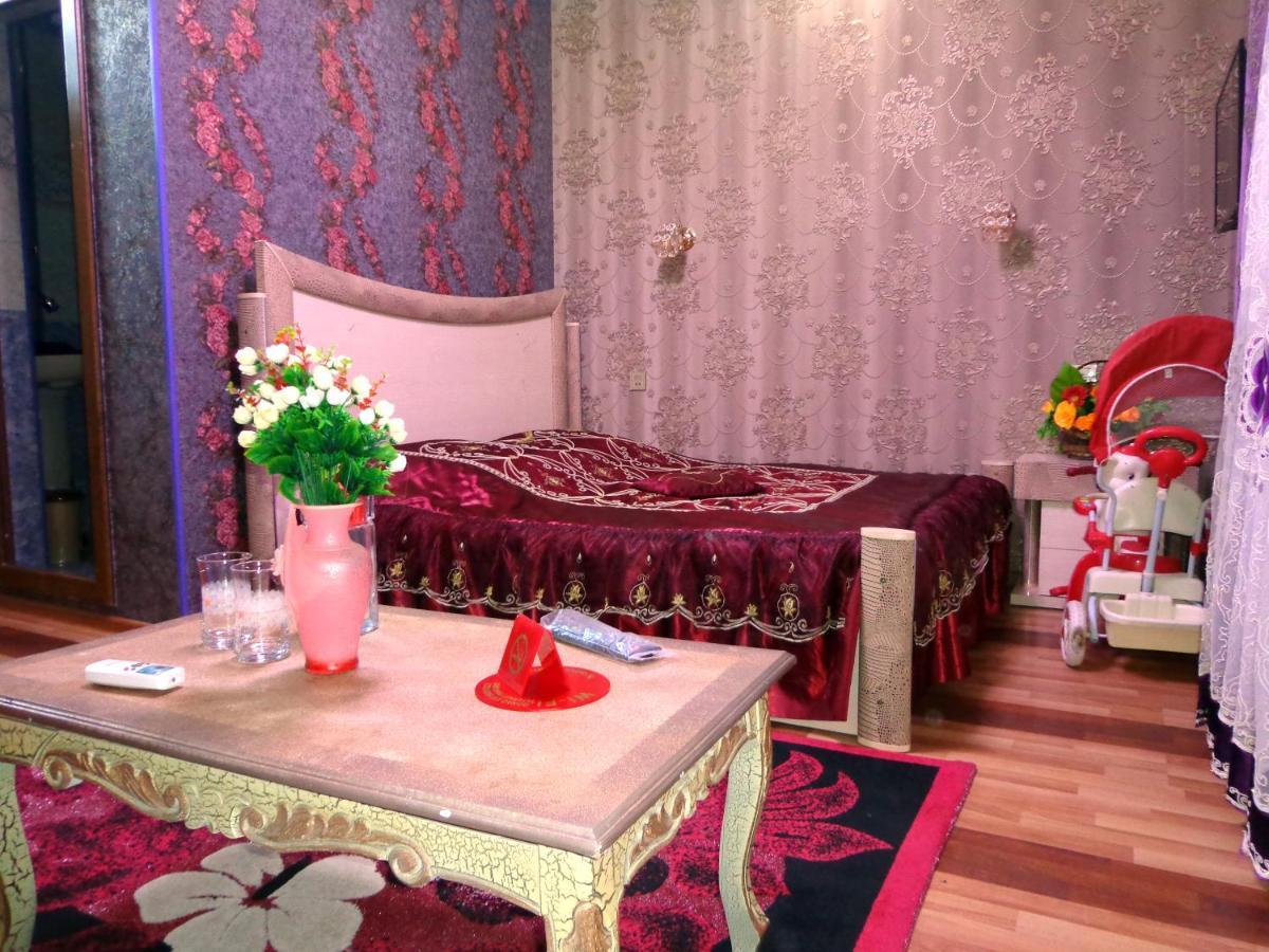 Bed and Breakfast Tubram S Ailəvi Qonaq Evi Şǝki Esterno foto